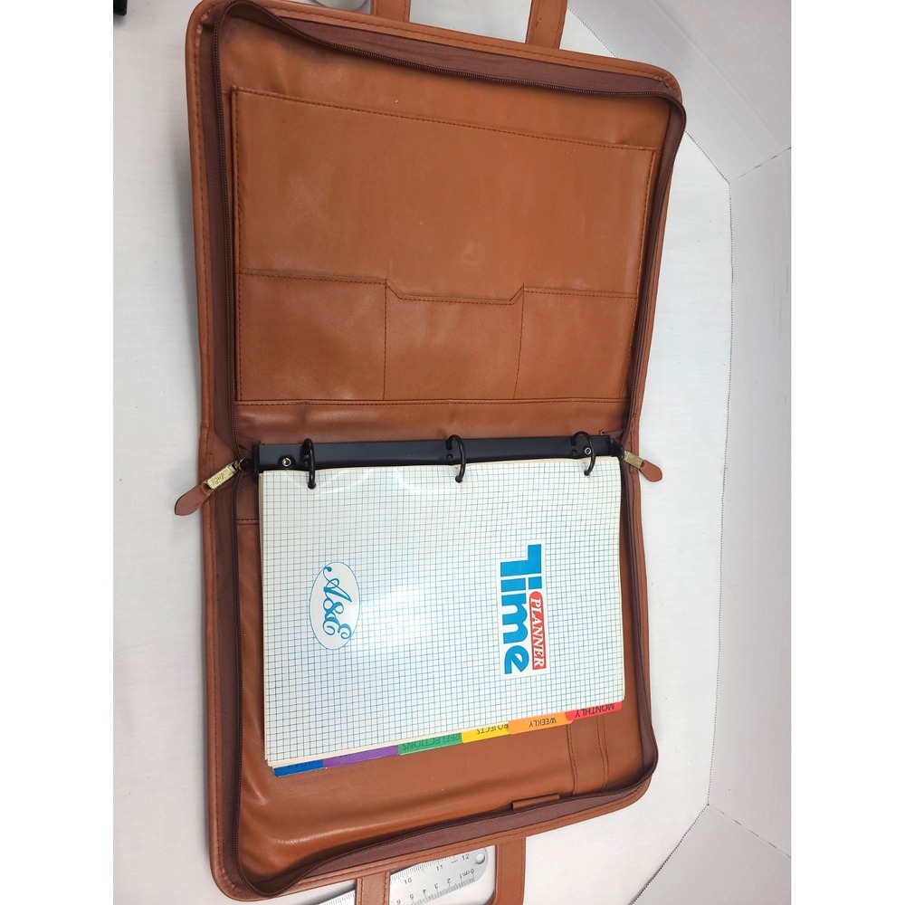 DOONEY & BOURKE All Weather Leather 3 Ring Binder Planner Organizer - Picture 6 of 16